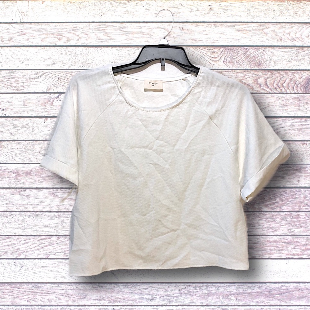 EVERLY Cream Cropped Blouse SZ M